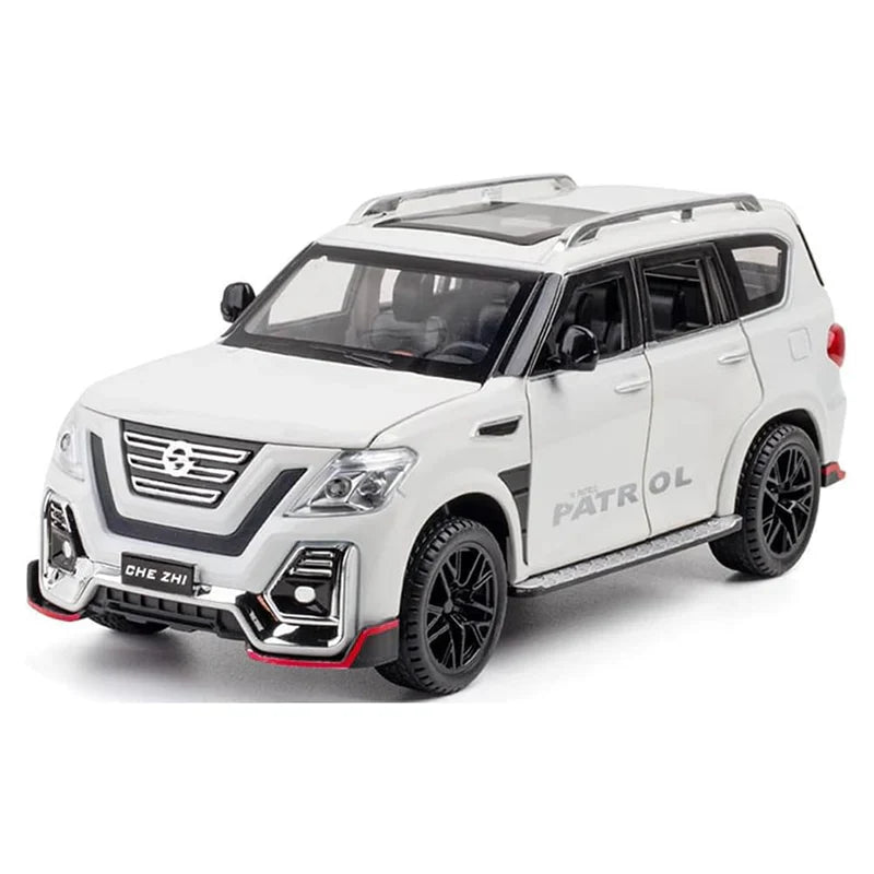 Nissan Petrol 1:24 Diecast Scale Model Car