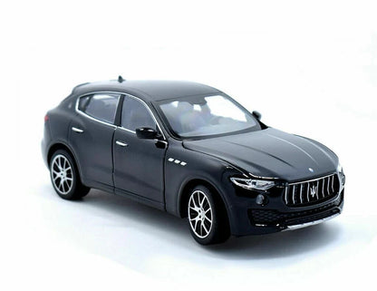 Maserati Quattroporte 1:24 Diecast Scale Model Car