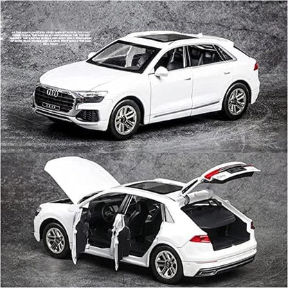 Audi Q8 1:24 Diecast Scale Model Car