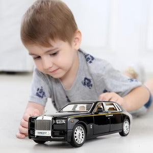 Rolls Royce Phantom 1:24 Diecast Scale Model Car