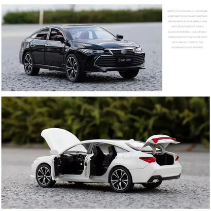 Toyota Avalon 1:24 Diecast Scale Model Car