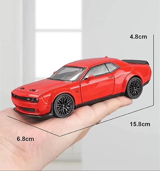 Dodge Challenger SRT Hellcat 1:24 Diecast Scale Model Car