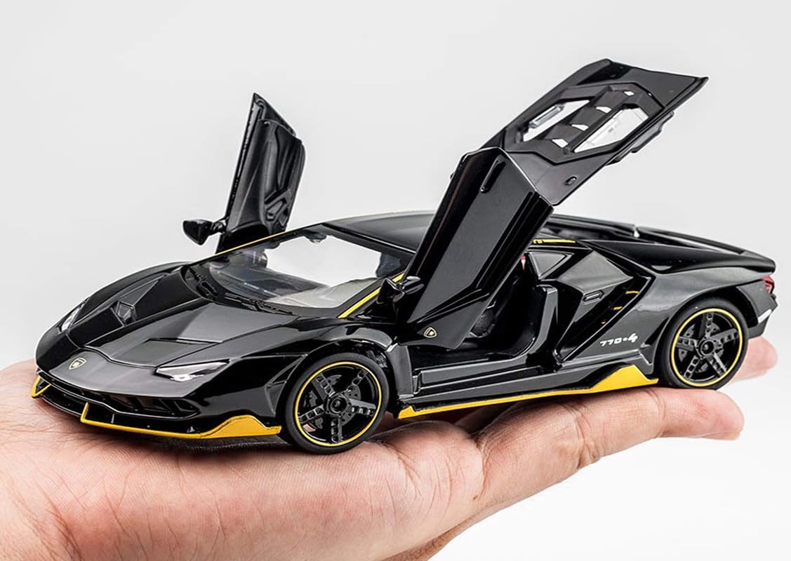 Lamborghini LP770 1:24 Diecast Scale Model Car