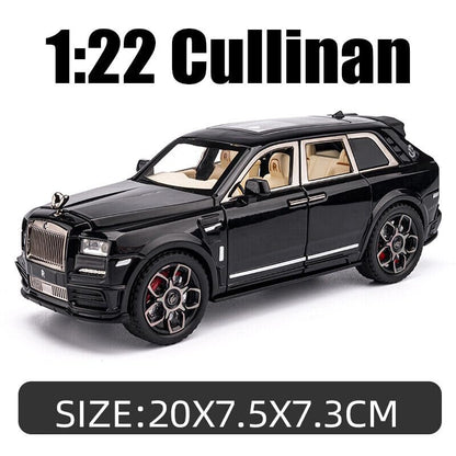 Rolls Royce Cullinan White-Red 1:24 Diecast Scale Model Car