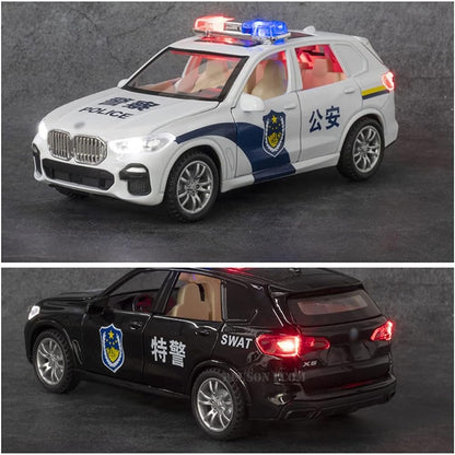 Toyota Land Cruiser LC300 Police Car 1:24 Diecast Scale Model Car