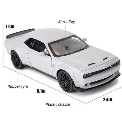 Dodge Challenger SRT Hellcat 1:24 Diecast Scale Model Car