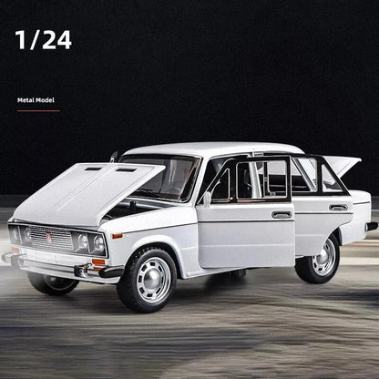 Lada 2106 Vintage Sedan Precision 1:24  Diecast Scale Model Car