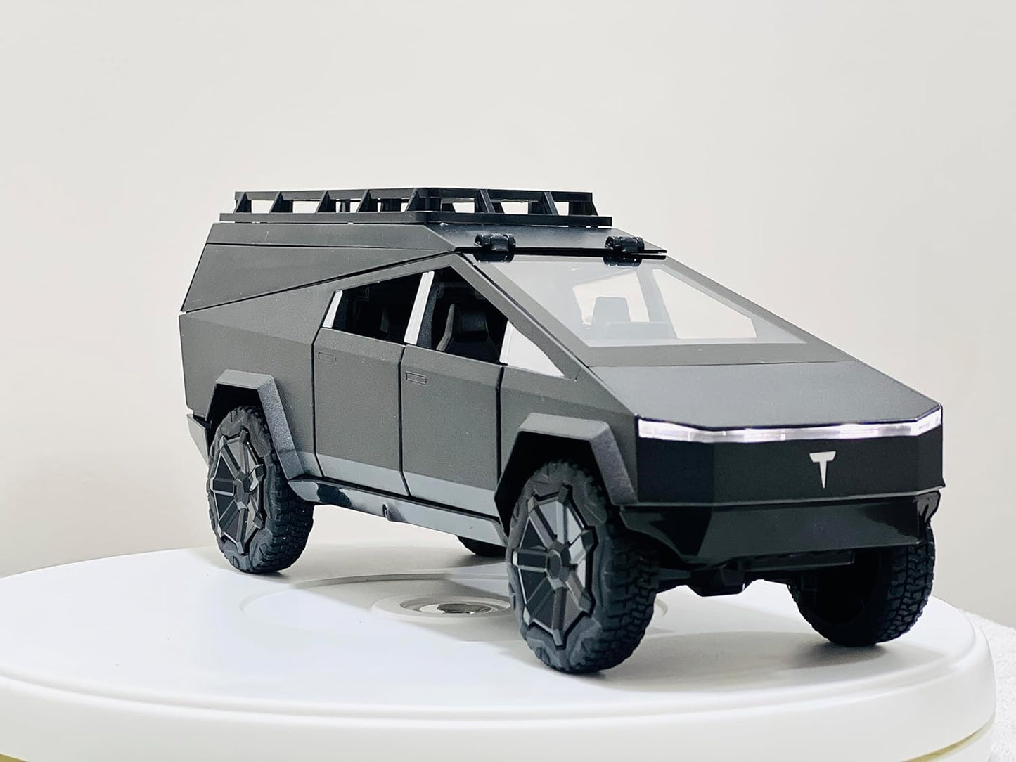 Tesla Cybertruck Camping Vehicle 1:24 Diecast Scale Model Car