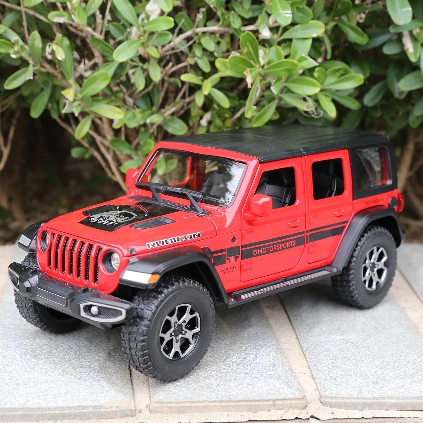 Jeep Wrangler Thar 1:24 Diecast Scale Model Car