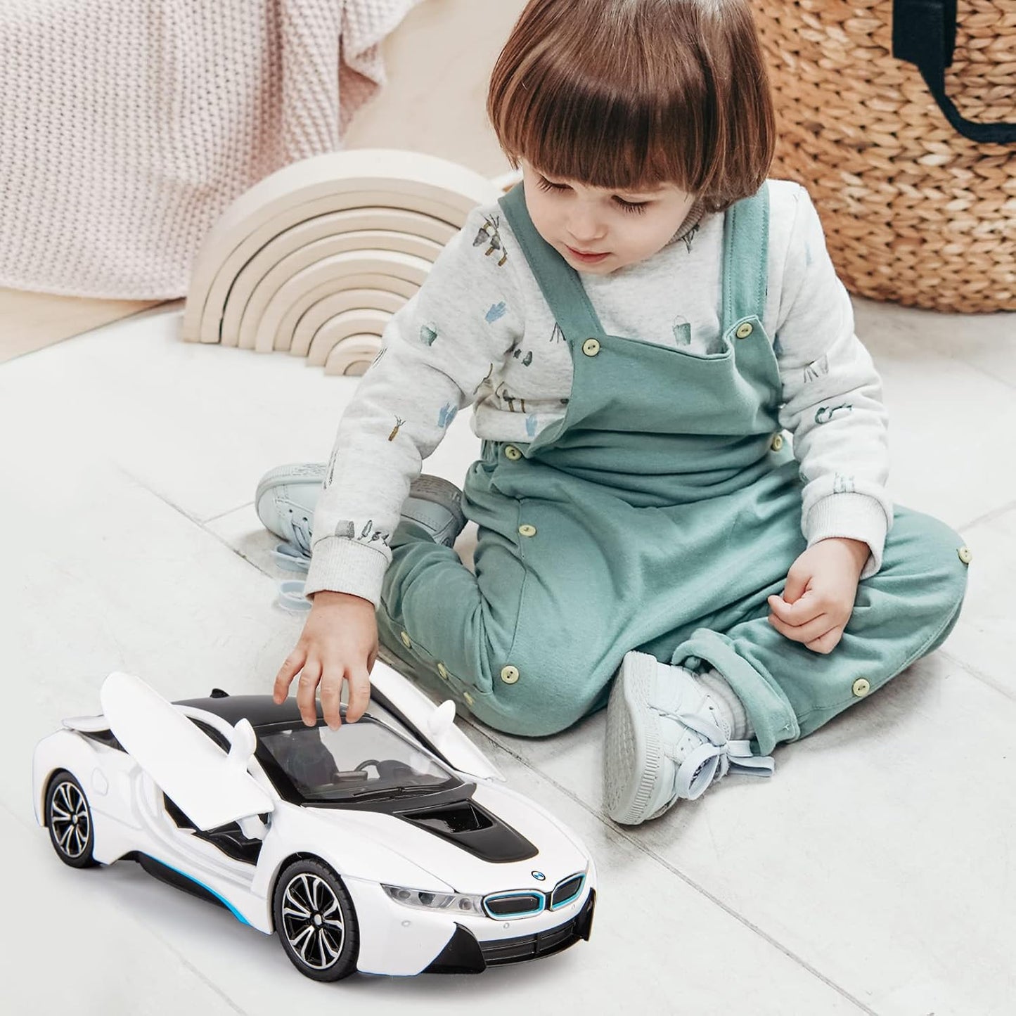 Bmw I8 1:24 Diecast Scale Model Car