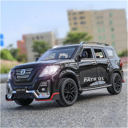 Nissan Petrol 1:24 Diecast Scale Model Car