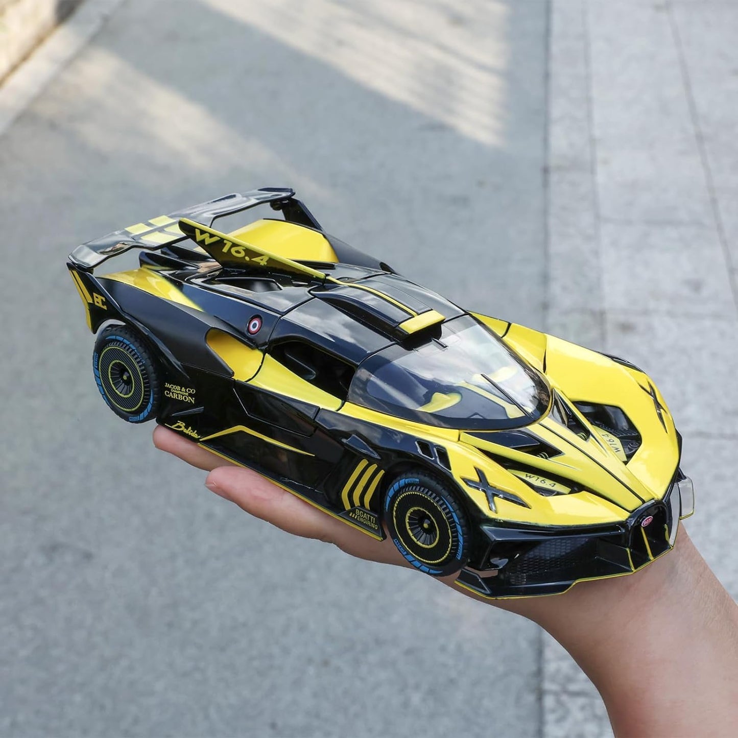 Bugatti Bolide 1:24 Diecast Scale Model Car