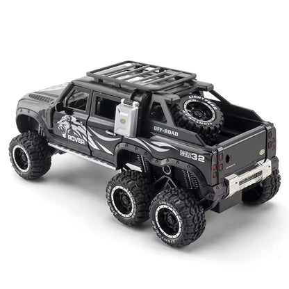 Land Rover Defender Guard 6x6 1:24 Diecast Scale Model Car