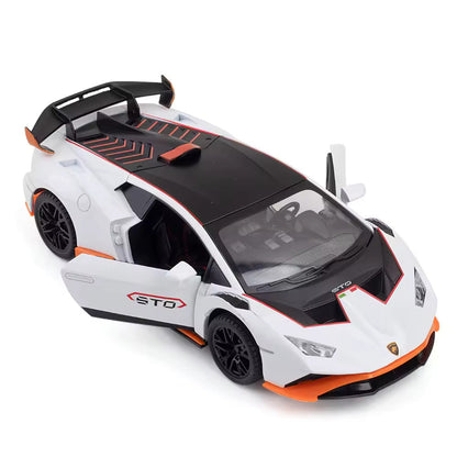 Lamborghini Huracán STO 1:24 Diecast Scale Model Car