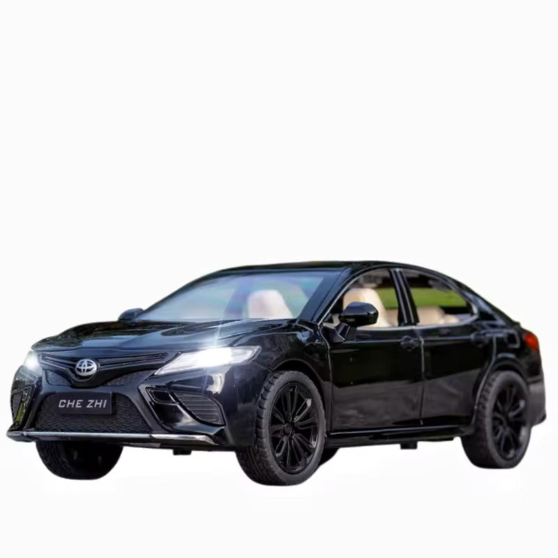 Toyota Camrry 1:24 Diecast Scale Model Car