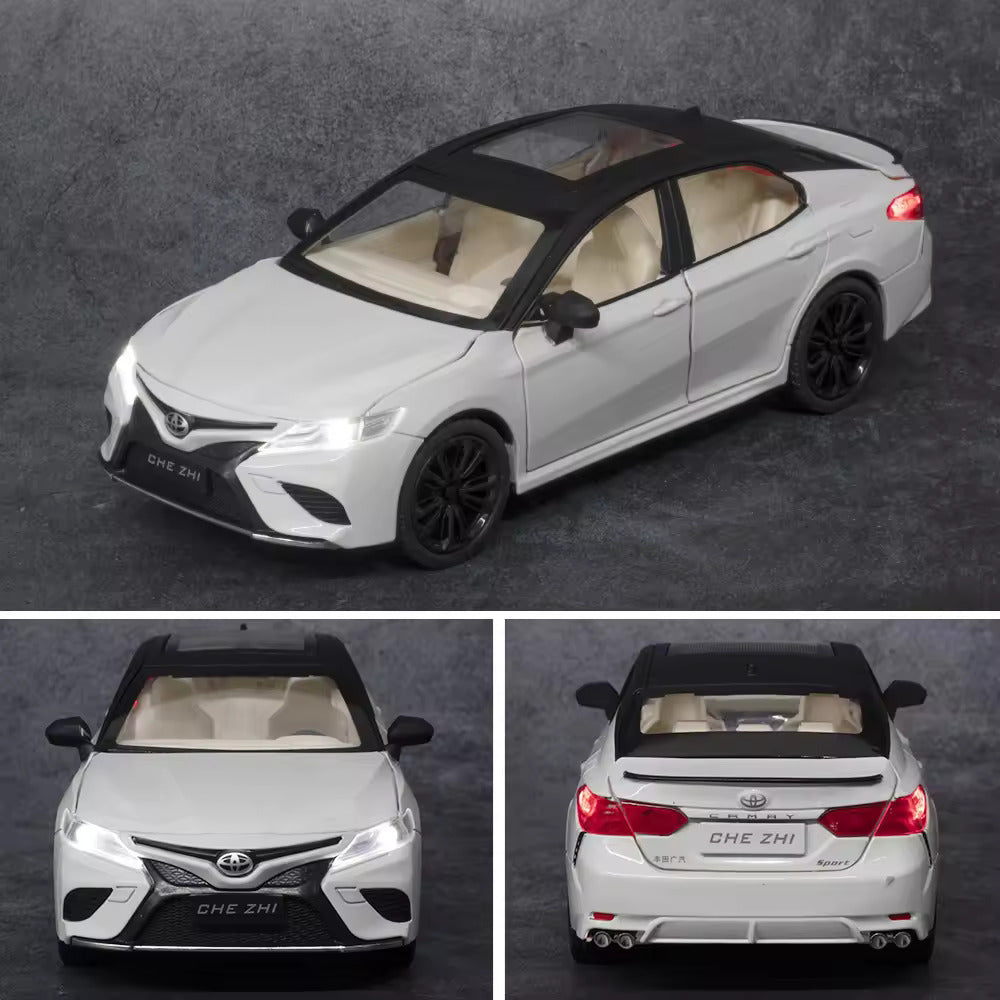 Toyota Camrry 1:24 Diecast Scale Model Car
