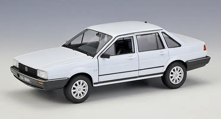 Volkswagenn Santana 1:24 Diecast Scale Model Car