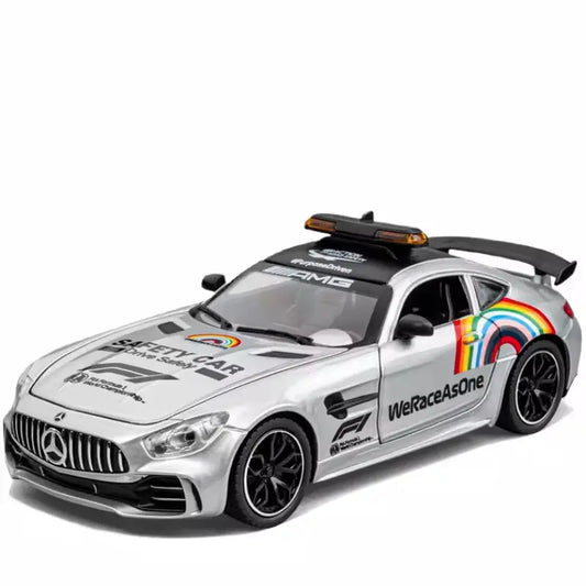 Mercedes-AMG GT F1 Safety Car 1:24 Diecast Scale Model Car