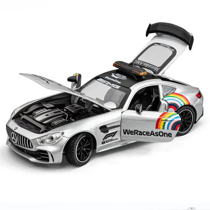 Mercedes-AMG GT F1 Safety Car 1:24 Diecast Scale Model Car