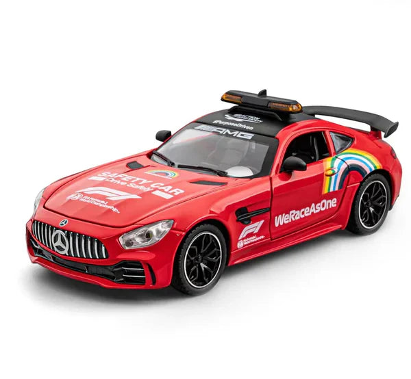Mercedes-AMG GT F1 Safety Car 1:24 Diecast Scale Model Car