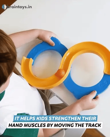 Premium 8 Shape Infinite Loop Interaction Balancing Track Toy Creative  - Multicolor