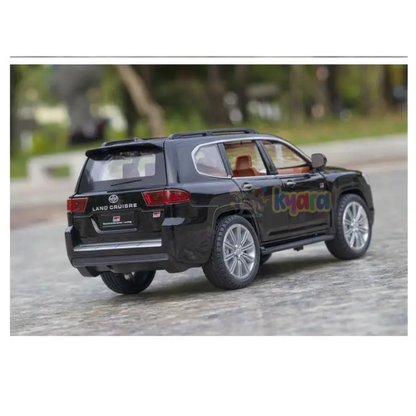 Toyota Land Cruiser Sport 1:24 Diecast Scale Model Car