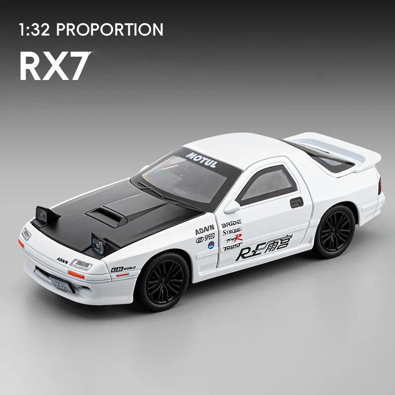 Mazda RX-7  1:24 Diecast Scale Model Car