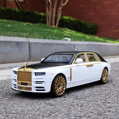 Rolls Royce Phantom Gold 1:24 Diecast Scale Model Car